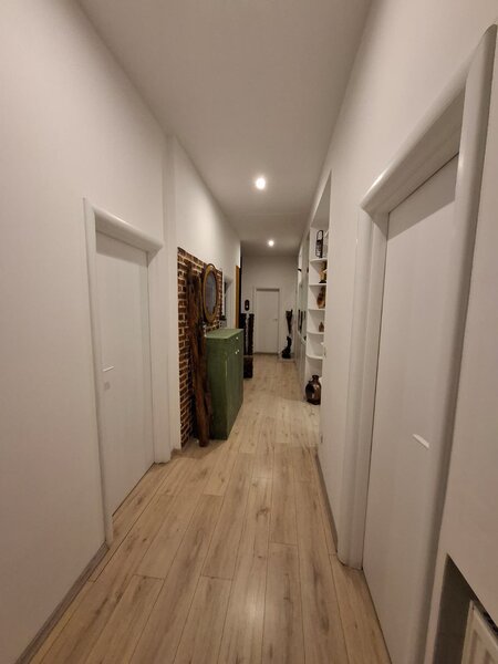 Sisesti, vedere superba, spatios si versatil